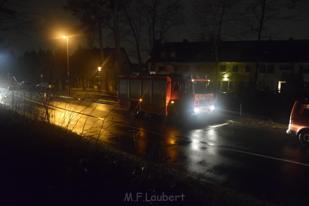 Container LKW umgestuerzt Koeln Brueck Bruecker- Dellbruecker Mauspfad P369.JPG - Miklos Laubert